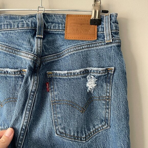 Levi's 70s High Rise Flare Leg Ripped Denim Dark Wash Casual Jeans Blue 25 - Picture 6 of 11